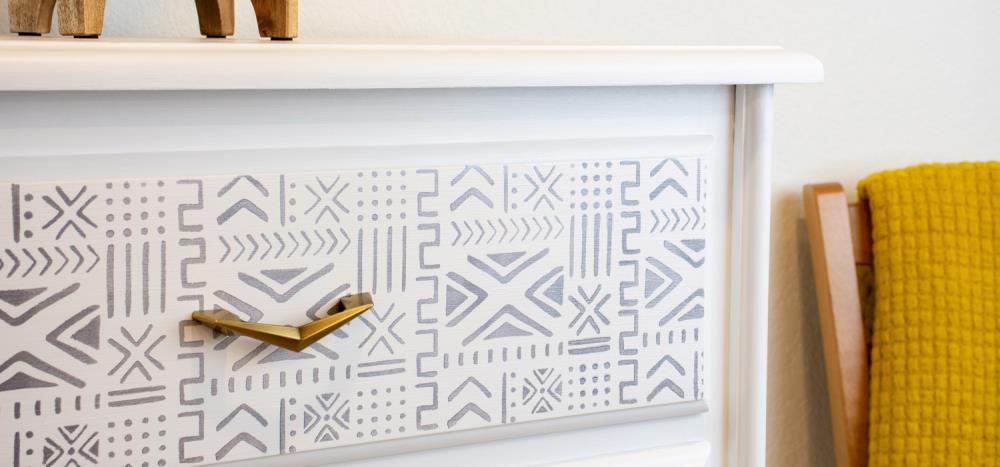 Come decorare mobili con stencil: guida completa
